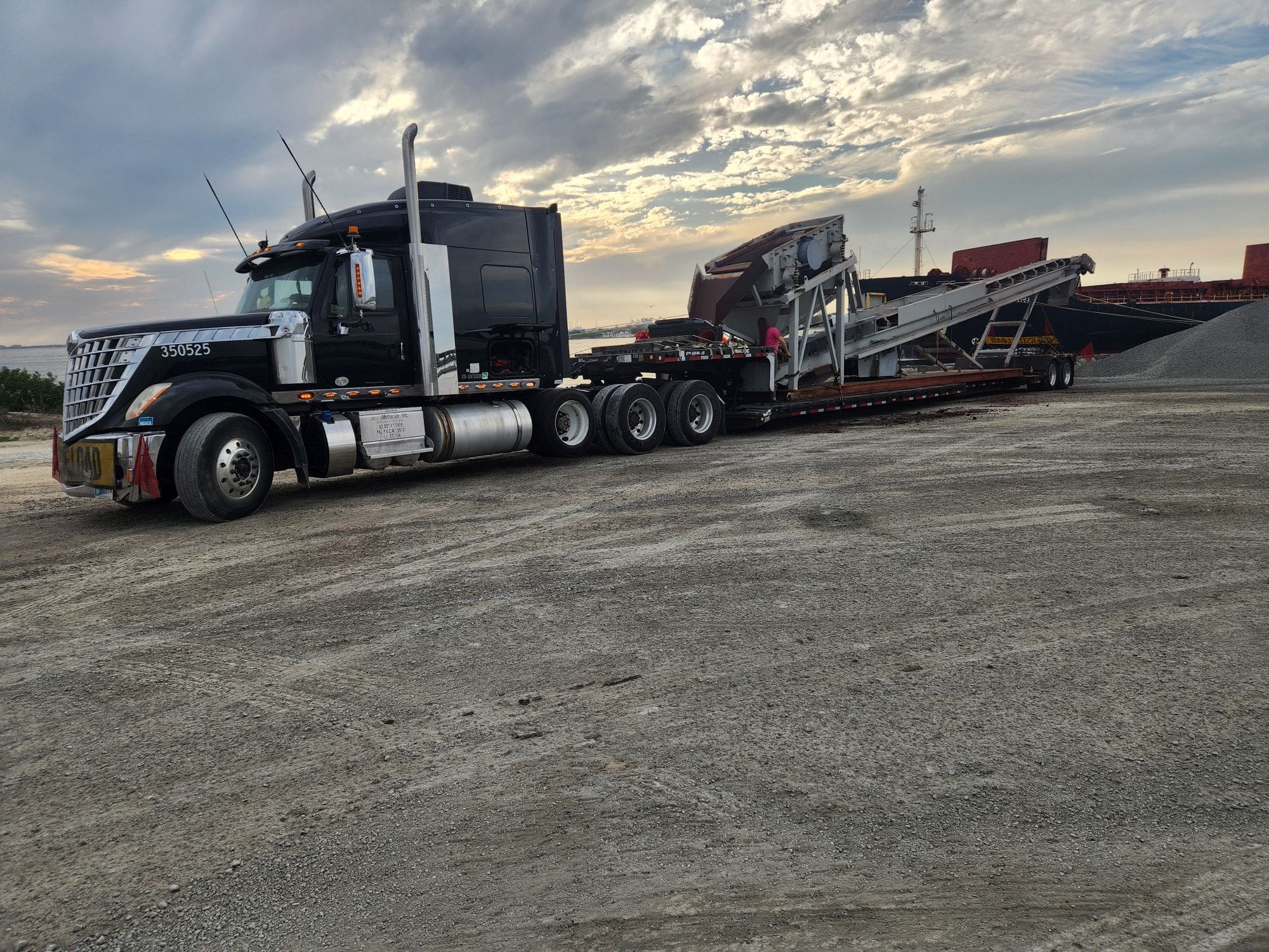 ANJ-OSOW oversize freight haul